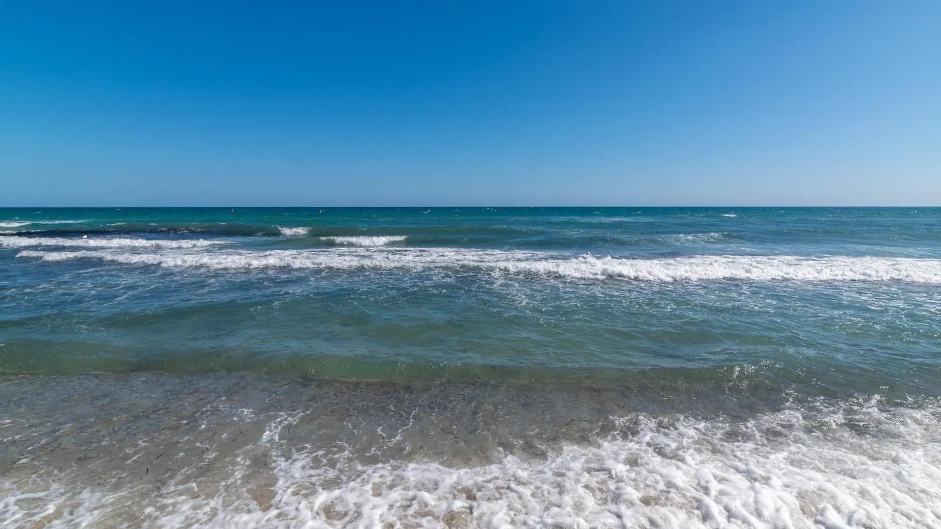 Attico Con Vista Mare A Budoni Lägenhet